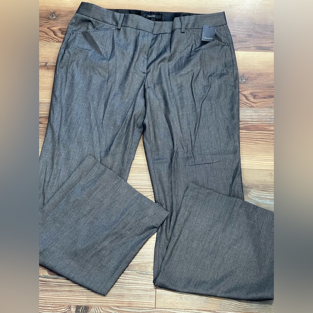 New Tahari 14 Stylish‎ Grey Flared Dress Pants w Stretch and Pockets 780